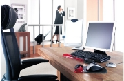 Picture of Kensington Duo Gel Mouse Pad with Integrated Wrist Support - Red/Black