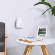 Picture of TP-Link RE200 network extender Network repeater White 10, 100 Mbit/s