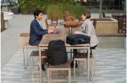 Picture of Kensington Contour 2.0 15.6" Business Laptop Briefcase