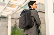 Picture of Kensington Contour 2.0 17" Pro Laptop Backpack