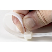 Picture of StarTech.com 5"(12cm) Reusable Cable Ties - 1/4"(7mm) wide, 1-1/8"(30mm) Bundle Dia. 50lb(22kg) Tensile Strength, Releasable Nylon Ties, Indoor/Outdoor, 94V-2/UL Listed, 100 Pack - White