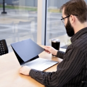 Picture of StarTech.com 14-inch 16:9 Flip-Over Privacy Screen with Touch, Anti-Glare Privacy Filter, Laptop Monitor Screen Protector with 51% Blue Light Reduction