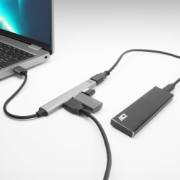 Picture of ACT USB-A hub, 3x USB-A 2.0 and 1x USB-A 3.0