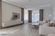 Picture of Neomounts WL40-540BL12 TV mount wall 32-55" - full motion - easy install