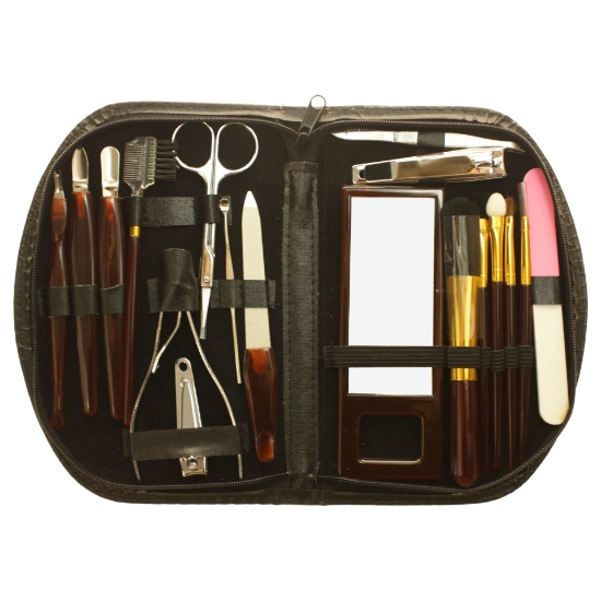 Picture of Wellys 18 Pieces Manicure Set 'Black Edition'