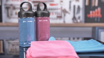 Show details for Genius Ideas Blue Fresh Towel Shake n Fresh Picture of Genius Ideas Blue Fresh Towel Shake n Fresh