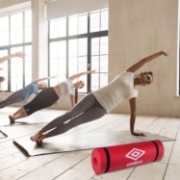 Image de Umbro RougeTapis de fitness et de yoga gris 190x58x1cm