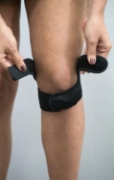 Image de Bandage de genou Wellys en forme de X
