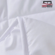 Image de Herzberg HG-22067WD​: Couette Blanche De Qualité Hôtelière 4 Étoiles - 200x200cm
