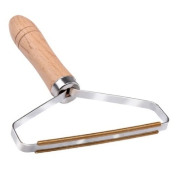 Show details for Pet Treatment ED-40985: Pet Dog Fur and Hair Remover Picture of Pet Treatment ED-40985: Pet Dog Fur and Hair Remover