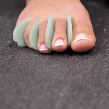 Show details for Wellys 4 Pieces Toe Separator - 'Menthogel' Picture of Wellys 4 Pieces Toe Separator - 'Menthogel'