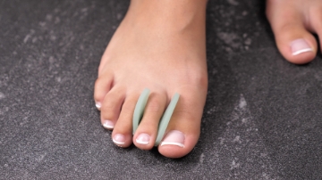 Show details for Wellys 4 Pieces Toe Separator - 'Menthogel' Picture of Wellys 4 Pieces Toe Separator - 'Menthogel'