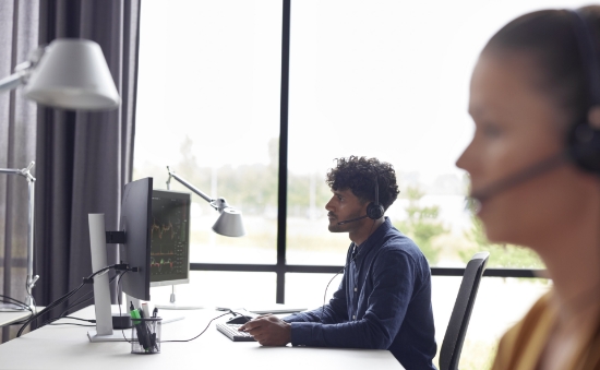 Afbeeldingen van Poly EncorePro 310 USB-C Monoaural Headset TAA