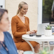 Picture of Poly Voyager Free 60+ UC Carbon Black Earbuds +BT700 USB-C Adapter +Touchscreen Charge Case