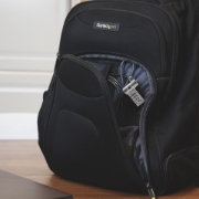 Afbeeldingen van StarTech.com 2m Universeel Laptop Kabelslot, Security Kabel met Vooraf Ingesteld Combinatieslot, Compatibel met Noble Wedge&reg;/Nano/K-Slot, Cijferslot zonder Sleutel, TAA
