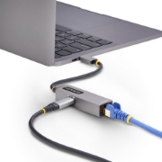 Afbeeldingen van StarTech.com 2.5GbE USB-C naar Ethernet Adapter, 100W PD Pass-Through, NBASE-T NIC, USB 3.0 Type-C 2.5/1G Multi Speed Netwerk, Thunderbolt Compatibel, Windows & Mac