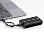 Afbeeldingen van StarTech.com USB4 M.2 NVMe SSD Behuizing, 40Gbps, Externe USB-C / Thunderbolt NVMe SSD Behuizing, Aluminium Heatsink Behuizing, B+M/M-Key