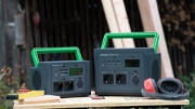 Afbeeldingen van APC SE OffGrid Portable Power Station 330 - Li-Ion accu, LCD, 2x stopcontact, 3x USB-A, 1x USB-C, 1x 12V, draadloze lader