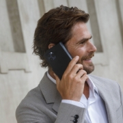 Afbeeldingen van dbramante1928 Lynge mobiele telefoon behuizingen 17 cm (6.7") Portemonneehouder Zwart