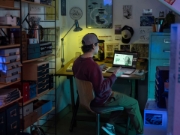 Afbeeldingen van HP OmniBook X FlipNGAI 16-ar0771nb Copilot+ PC AMD Ryzen AI 7 350 Hybride (2-in-1) 40,6 cm (16") Touchscreen 2K 16 GB LPDDR5x-SDRAM 1 TB SSD Wi-Fi 6E (802.11ax) Windows 11 Home Zilver