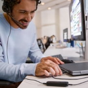 Afbeeldingen van HP Poly Mission 425 Stereo USB Wired Headset Classic