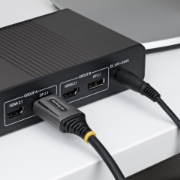 Afbeeldingen van StarTech.com 1m DisplayPort 2.1 Kabel, VESA Gecertificeerde DP54 DisplayPort Kabel, Ongecomprimeerde 8K 60Hz, 10K 60Hz / 8K 144Hz / 4K 240Hz met DSC 1.2a, DP 2.1 Kabel