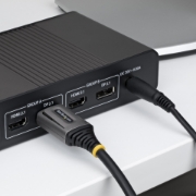Afbeeldingen van StarTech.com 1m DisplayPort 2.1 Kabel, VESA Gecertificeerde DP80 DisplayPort Kabel, Ongecomprimeerde 10K/8K 60Hz, 16K 60Hz/8K 240Hz met DSC 1.2a, DP 2.1 Kabel