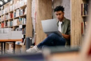 Image de ASUS Vivobook 14 M1407KA-LY176W Copilot+ PC AMD Ryzen AI 5 330 Ordinateur portable 35,6 cm (14") WUXGA 16 Go DDR5-SDRAM 512 Go SSD Wi-Fi 6 (802.11ax) Windows 11 Home Bleu AZERTY Belge
