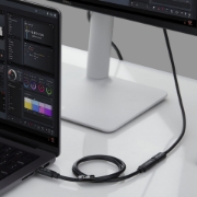 Image de StarTech.com Câble Prolongateur USB4 de 60cm, 40Gbps, Compatible Thunderbolt 4, Charge 240W, 8K 60Hz/4K 240Hz, USB-C Mâle vers Femelle