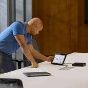 Afbeeldingen van HP Poly Studio 7 Room Compute met Zoom Rooms