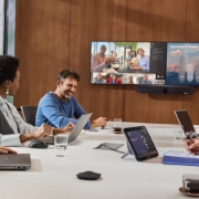Image de HP Poly Studio 5 Room Compute avec Salles Microsoft Teams